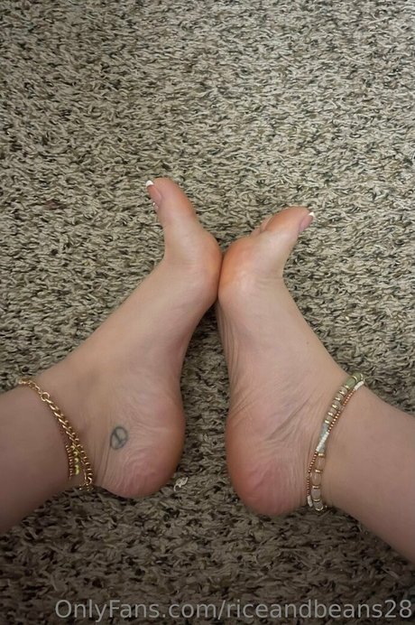 riceandbeans28 model erotic galleries