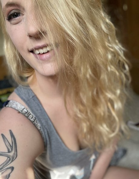 naughtyvettech star beautiful img