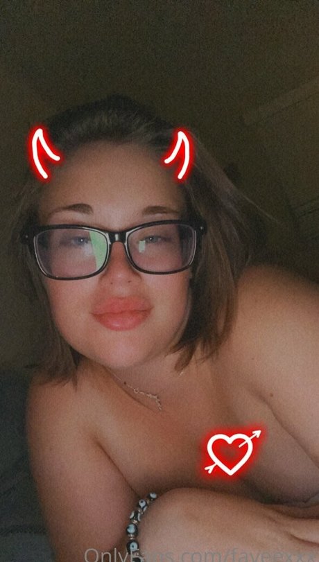 fayeexxx model xxx archive