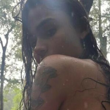 Ahlaninha 0 star nudes pic