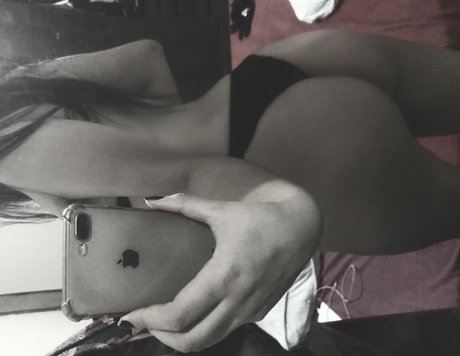 ilesmota nudes star gallery