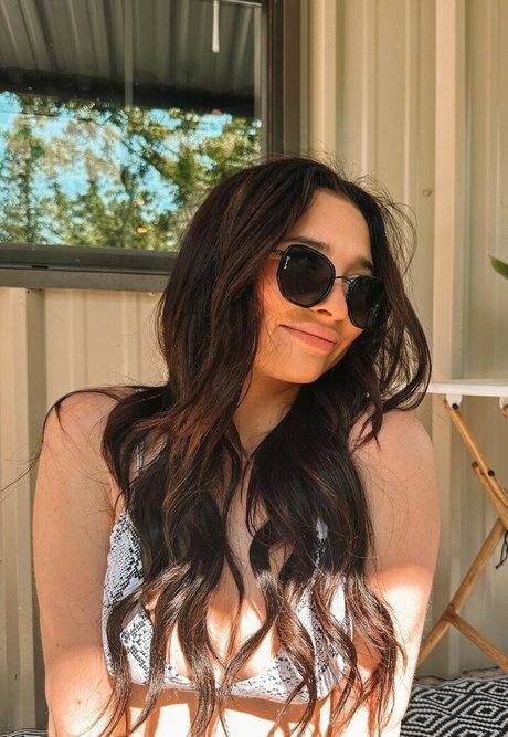 Megreily pornstar naked img