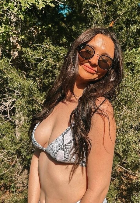 Megreily naked actress pics