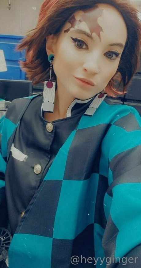 heyyginger sex actress image