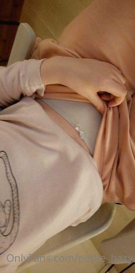 petite hazy hd pornstar photo