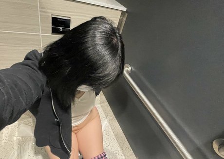 rayraylovesyou free model pictures