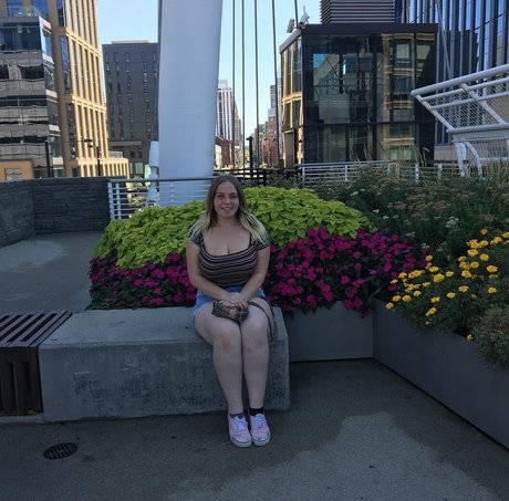 Kyla S star erotic pictures