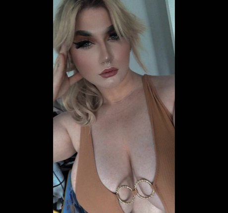 heys0phie star free pic