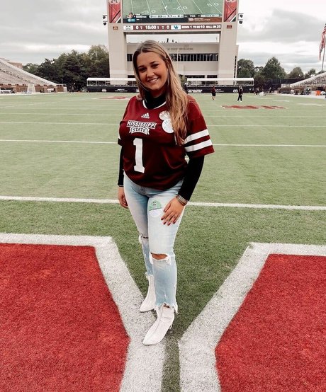 Grace H beautiful model photos