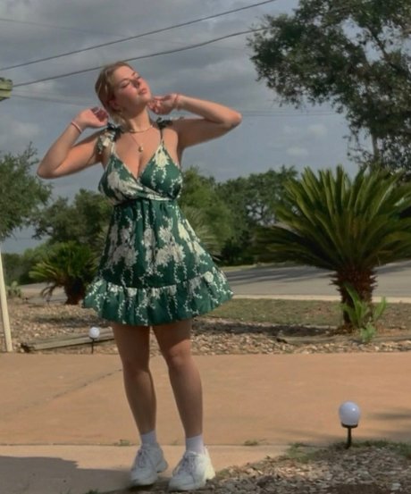 Ruby P star adult pic