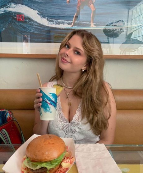 Ruby P erotic model photos