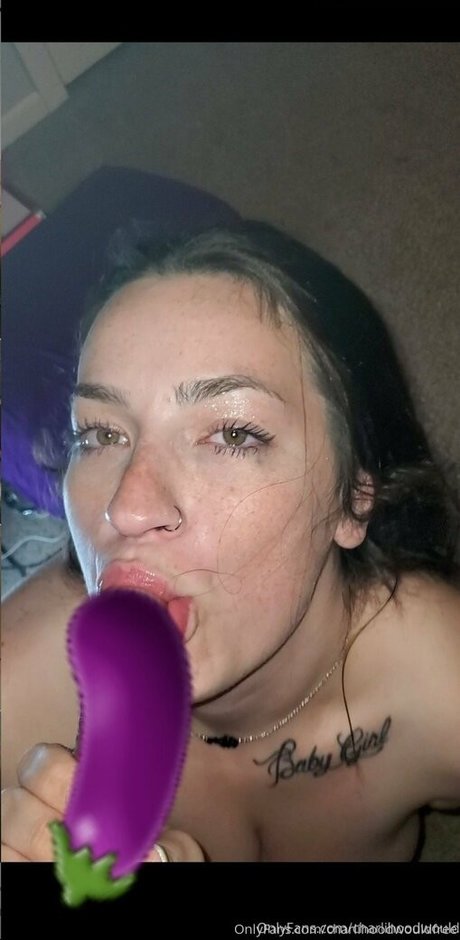 charlihoodwouldfree top model image