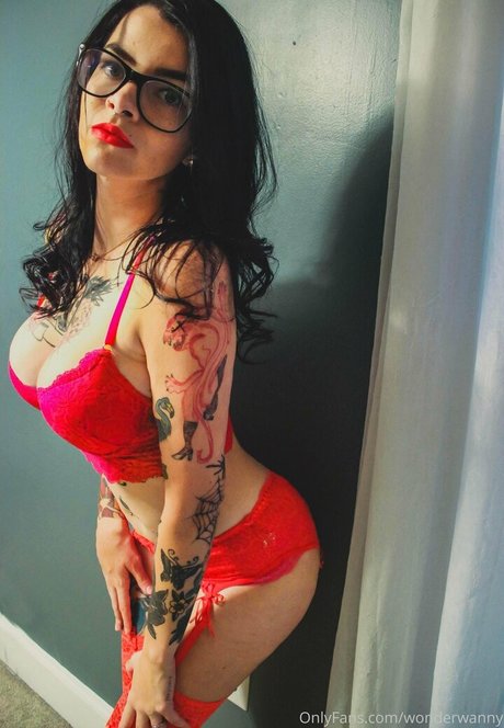 wonderwanny nice pornstar img