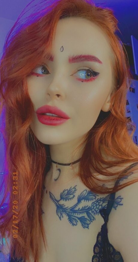 kirameow model nude picture