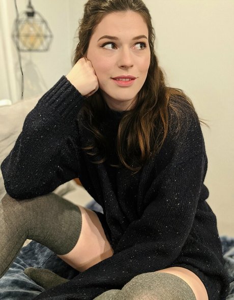 callaq model hd photos