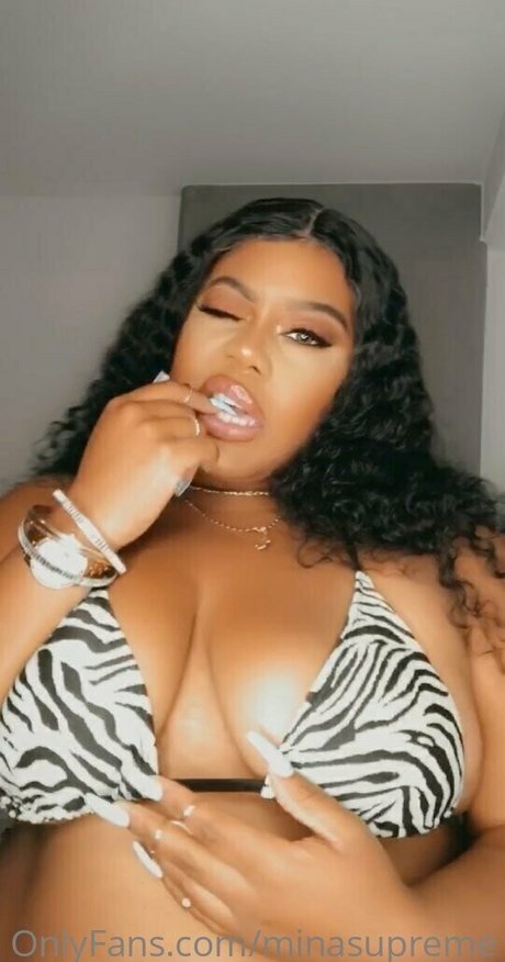 minasupreme art star photos