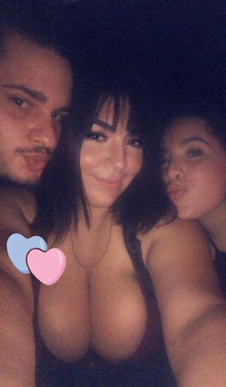 Nicky Nicole hot model images