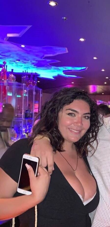 Nicky Nicole model nice galleries