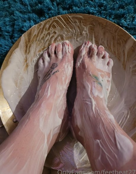 feetheat27 model naked galleries