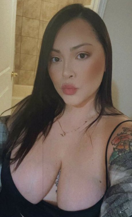 Rozzyrozzzz nude pornstar photos