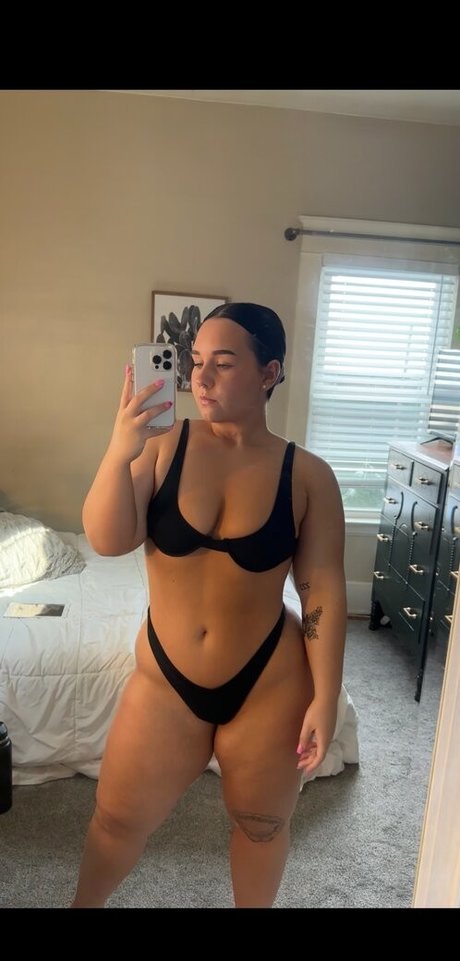 Buffgranola model nudes pictures