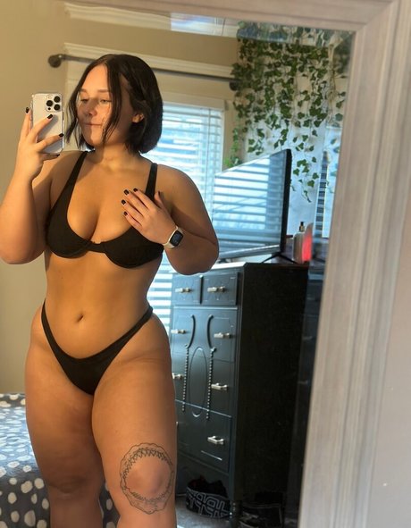 Buffgranola pretty star photo