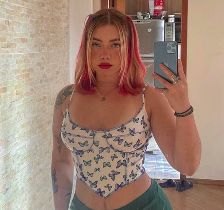 Clara Dfant sexy star pic