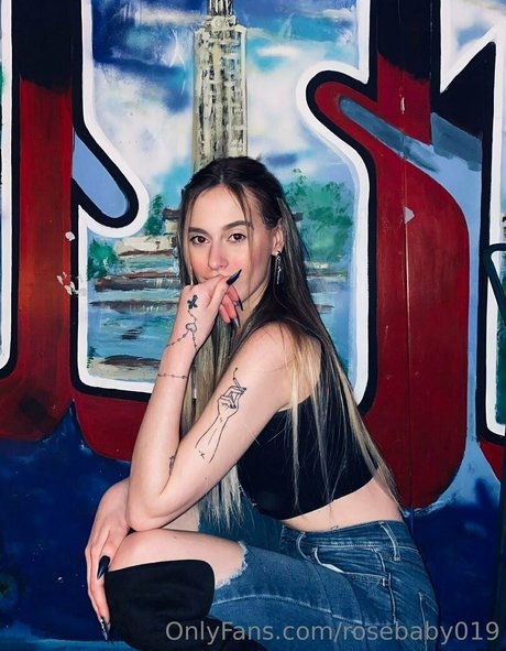 rosebaby019 model xxx photo