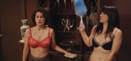 Ilana Glazer pretty pornstar images