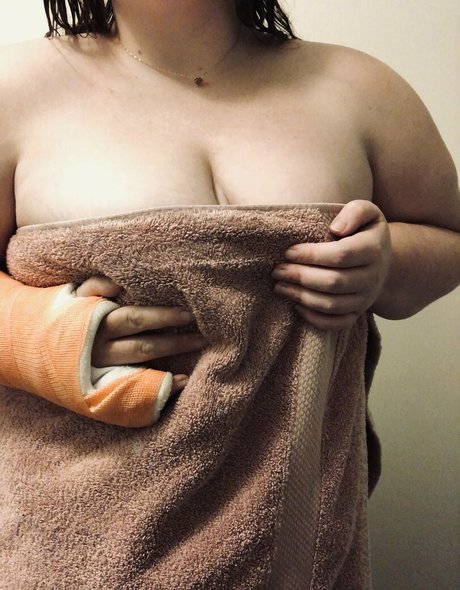 gingermilfxx naked actress gallery