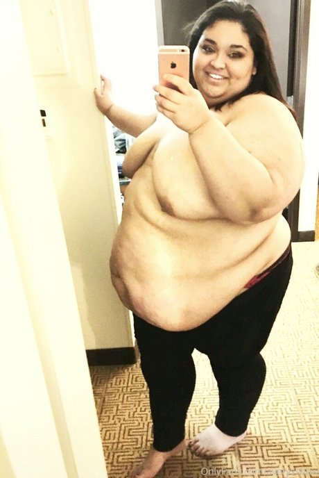 averyssbbw pretty star photo