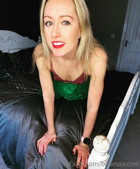 billiessecret beautiful actress photo