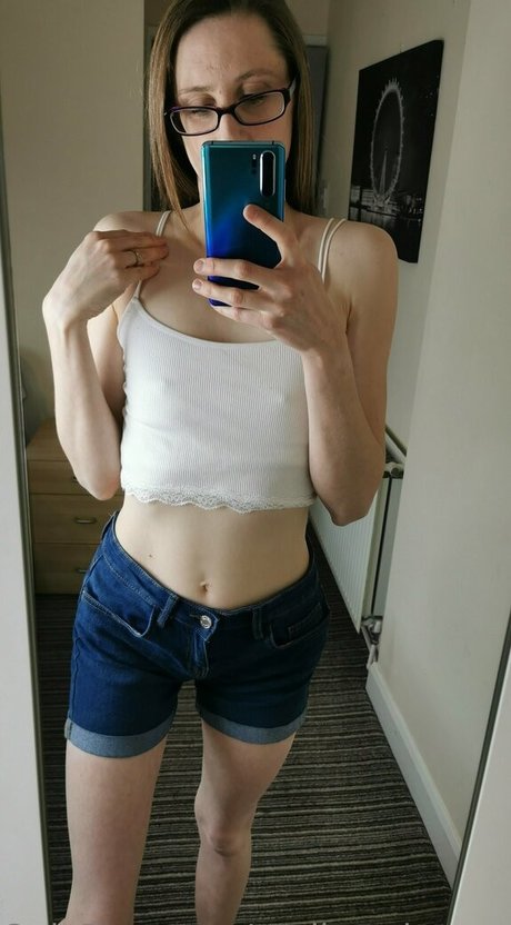 aprilrosejonesxfree pornstar beautiful archive