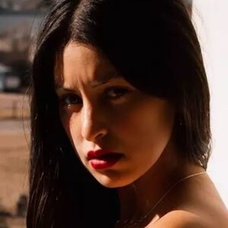 pereyrabrisa6 hot actress pictures