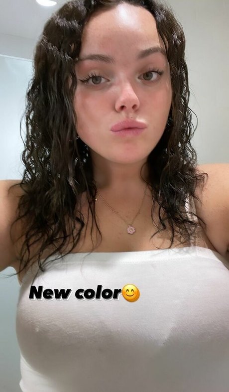 Hannah B high quality model pictures