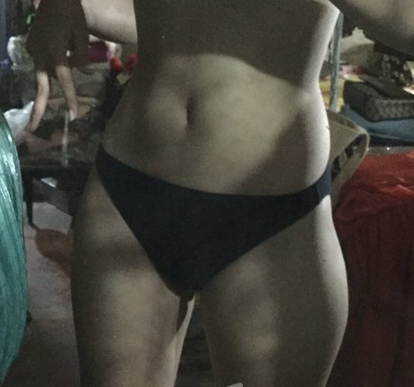 FurarOoO model perfect photo