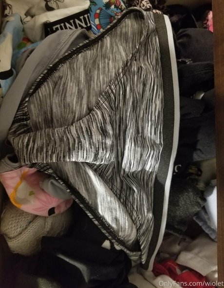 wiolet pornstar nude pic