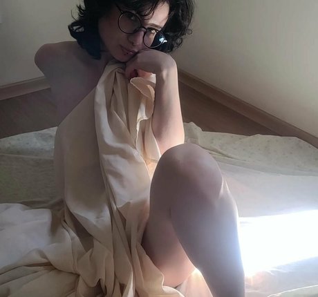 lunarium pornstar beautiful pics