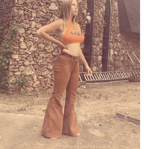 Bigblockblondie model sexy image