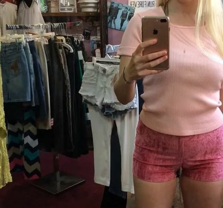 Bigblockblondie pornstar pics