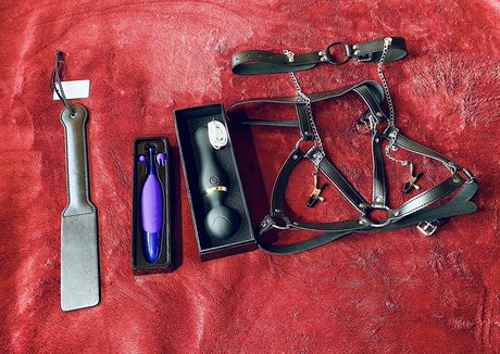 honeycc hot actress image