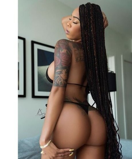 Marriam Chafera sexy actress pic