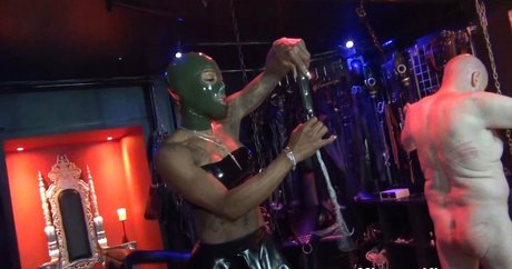 ebonykiana xxx model photo