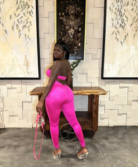 doseofneez exclusive actress pics