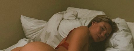 miabiababbyy actress photo