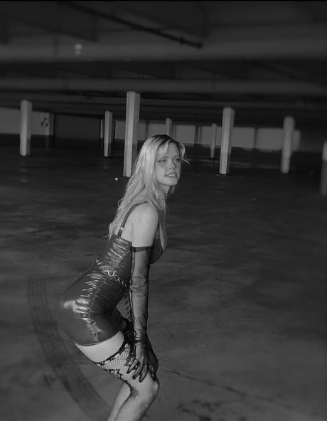 brittvnybitchh top model image