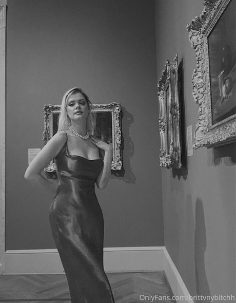 brittvnybitchh beautiful model gallery