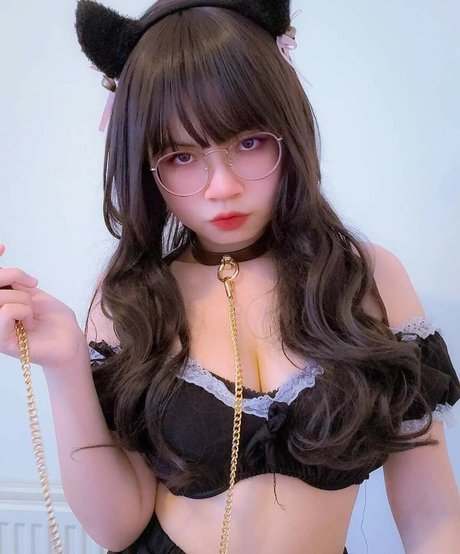 reneeairforce naked star img