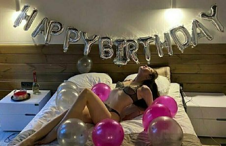 Innocentallice star hd gallery