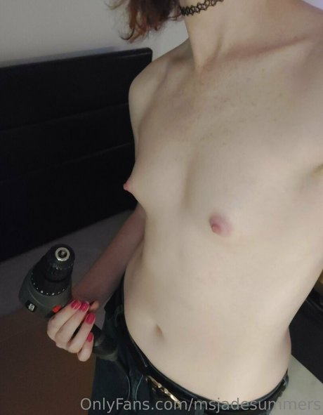 msjadesummers art model img